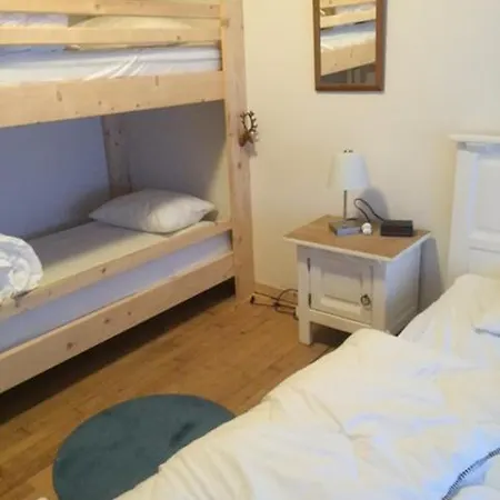 Holiday home Chez Le Roi Du Bois Ottre