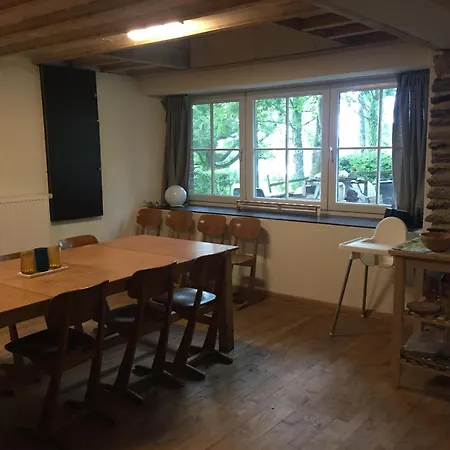 Chez Le Roi Du Bois Ottre *